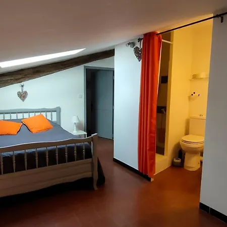 Holiday home La Bouscarle *